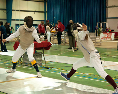 Queen's W-Fencing 09979 copy.jpg