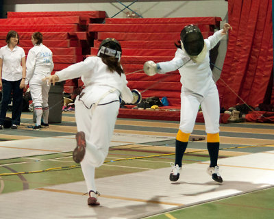 Queen's W-Fencing 09899 copy.jpg