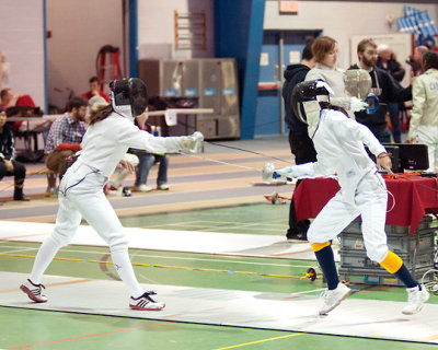 Queen's W-Fencing 02741 copy.jpg