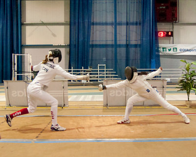 Queen's W-Fencing 00227 copy.jpg