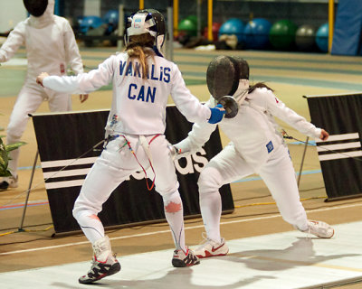 Queen's W-Fencing 02783 copy.jpg