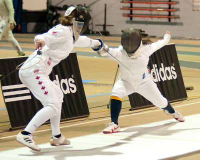 Queen's W-Fencing 02841 copy.jpg