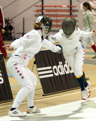 Queen's W-Fencing 02843 copy.jpg