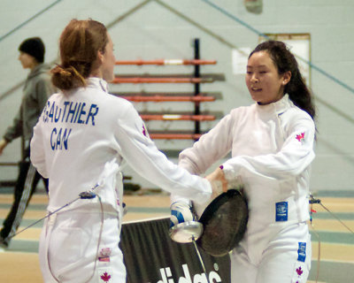 Queen's W-Fencing 02850 copy.jpg