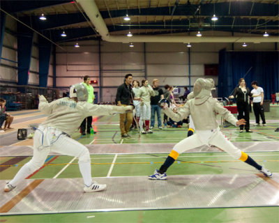 Queen's W-Fencing 00171 copy.jpg