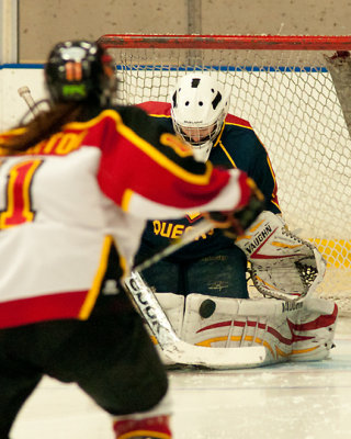 Queen's vs Guelph 04695 copy.jpg