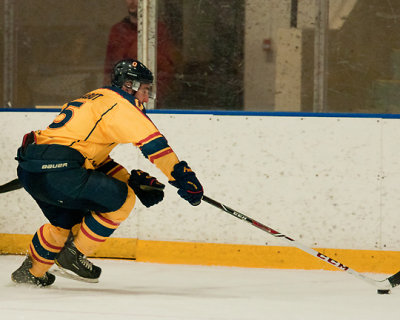 Queen's vs Carleton 06229 copy.jpg