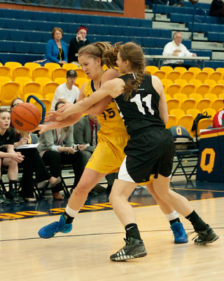 Queen's vs Carleton 00981 copy.jpg