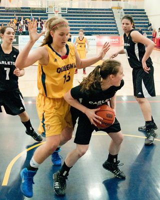 Queen's vs Carleton 01100 copy.jpg