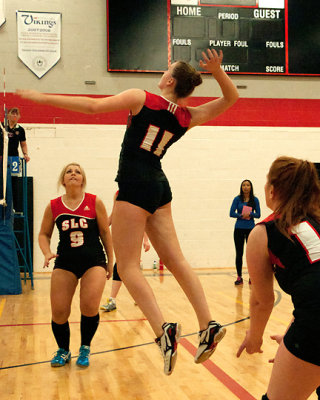 SLC W-Volleyball 07683 copy.jpg