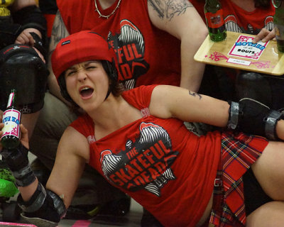 Roller Derby Rogue Warriors vs The Skateful Dead 02274 copy.jpg