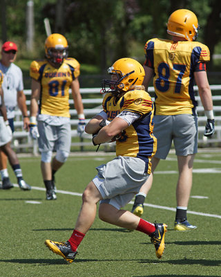 Queens Football Practice 07710 copy.jpg