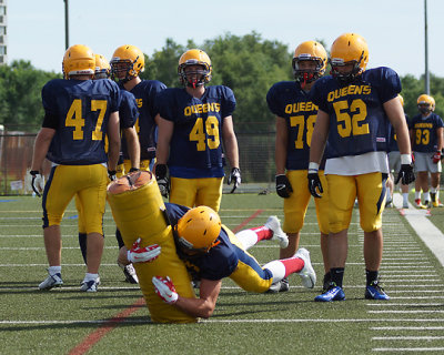 Queen's Football Practice 08175 copy.jpg