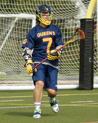 Queen's vs McGill 04728 copy.jpg