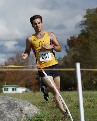 Queen's M-Cross Country Invitational 09177 copy.jpg