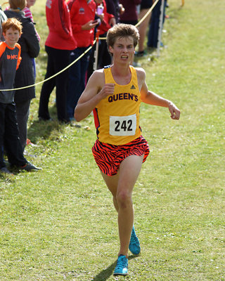 Queen's M-Cross Country Invitational 09282 copy.jpg