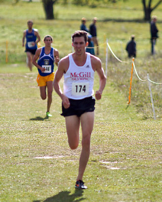 Queen's M-Cross Country Invitaitional 09261 copy.jpg