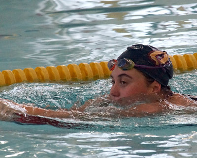 Queen's Swimming Invitational 04685 copy.jpg