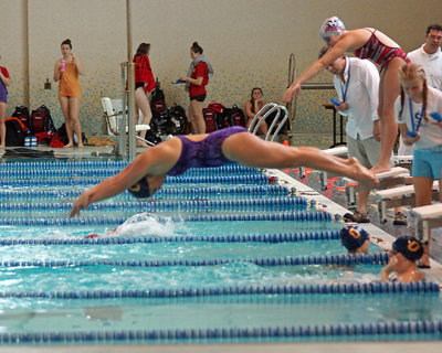 Queen's Swimming Invitational 04764 copy.jpg