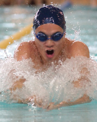 Queen's Swimming Invitational 04902 copy.jpg