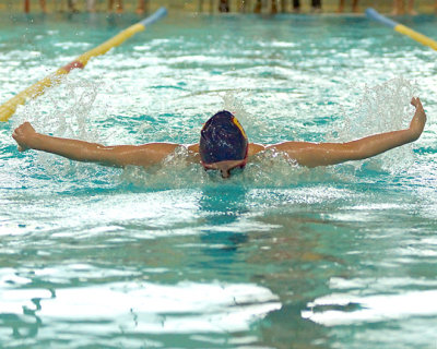 Queen's Swimming Invitational 05322 copy.jpg