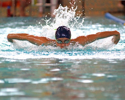 Queen's Swimming Invitational 05446 copy.jpg