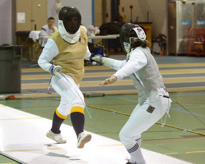 Queen's Fencing 06458 copy.jpg