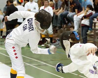 Queen's Fencing 06467 copy.jpg