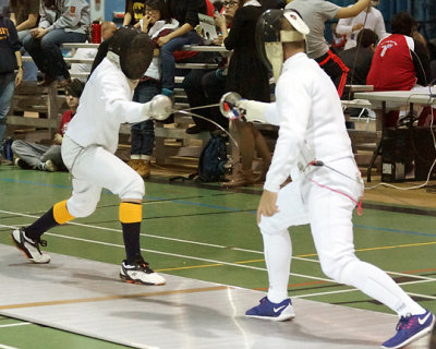 Queen's Fencing 06484 copy.jpg