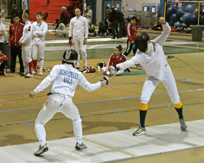 Queen's Fencing 00449 copy.jpg