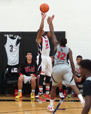 St Lawrence vs Seneca 07604 copy.jpg