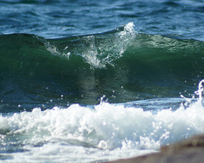 Waves 07760 copy.jpg