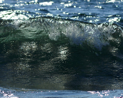 Waves 07785 copy.jpg