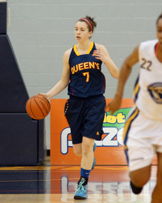 Queen's vs Laurentian 05281 copy.jpg