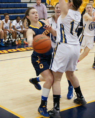 Queen's vs Laurentian 00795 copy.jpg
