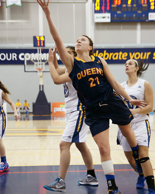 Queen's vs Laurentian 00814 copy.jpg