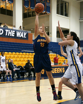 Queen's vs Laurentian 00822 copy.jpg
