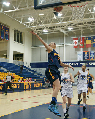 Queen's vs Laurentian 00838 copy.jpg