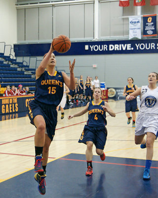 Queen's vs Laurentian 00879 copy.jpg