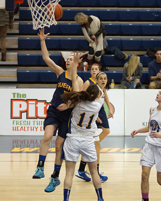 Queen's vs Laurentian 05413 copy.jpg