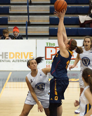 Queen's vs Laurentian 05420 copy.jpg
