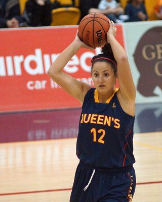 Queen's vs Laurentian 05495 copy.jpg