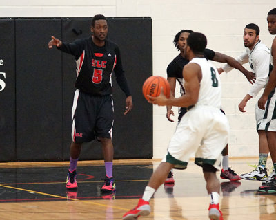 St Lawrence vs Algonquin 06662 copy.jpg