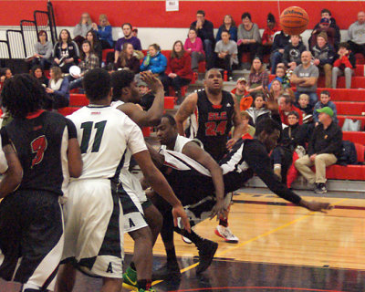 St Lawrence vs Algonquin 01492 copy.jpg