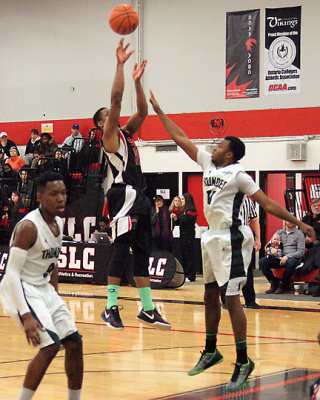 St Lawrence vs Algonquin 01495 copy.jpg