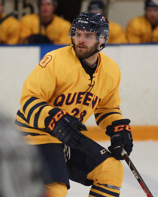 Queen's vs UQTR 02749 copy.jpg