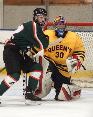 Queen's vs UQTR 02973 copy.jpg