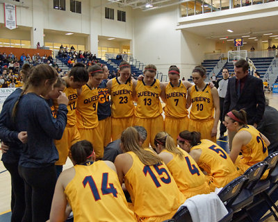 Queen's vs Carleton 04715 copy.jpg