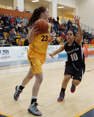 Queen's vs Carleton 04777 copy.jpg