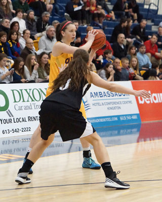 Queen's vs Carleton 04786 copy.jpg